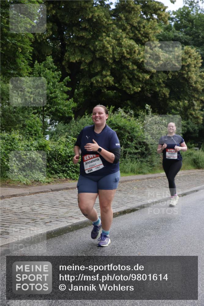 14.06.2026 - REWE Women's Run Jannik Wohlers http://msf.ph/oto/9801614 14.06.2026 10:10:48 Laufen 10941 meine-sportfotos.de