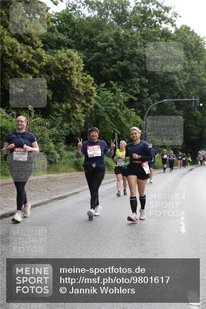 14.06.2026 - REWE Women's Run Jannik Wohlers http://msf.ph/oto/9801617 14.06.2026 10:10:49 Laufen 10615, 10877 meine-sportfotos.de