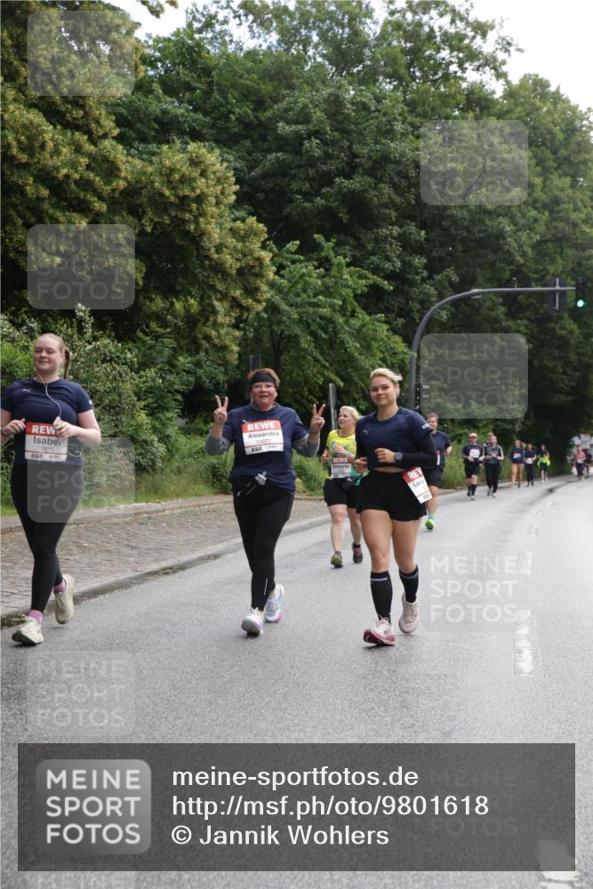 14.06.2026 - REWE Women's Run Jannik Wohlers http://msf.ph/oto/9801618 14.06.2026 10:10:49 Laufen 10615, 57, 10877 meine-sportfotos.de