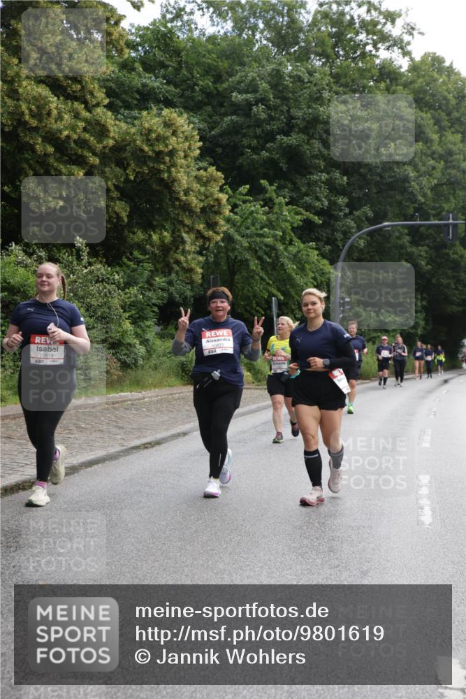 14.06.2026 - REWE Women's Run Jannik Wohlers http://msf.ph/oto/9801619 14.06.2026 10:10:49 Laufen 10615, 57, 10877 meine-sportfotos.de