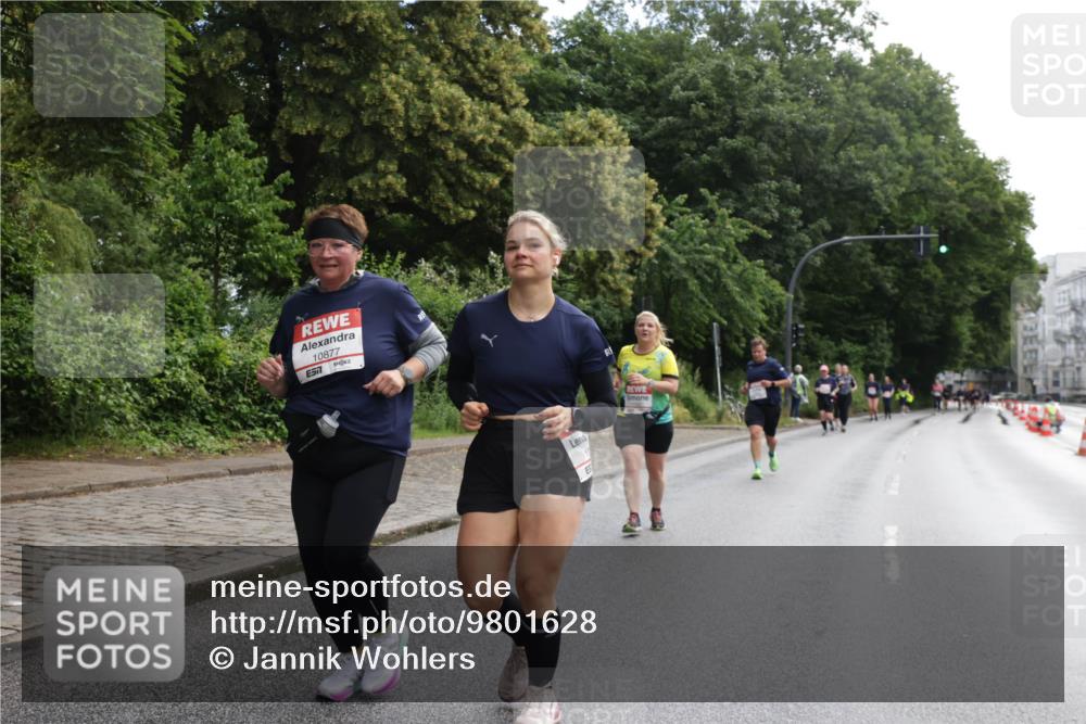 14.06.2026 - REWE Women's Run Jannik Wohlers http://msf.ph/oto/9801628 14.06.2026 10:10:51 Laufen 10877, 7 meine-sportfotos.de