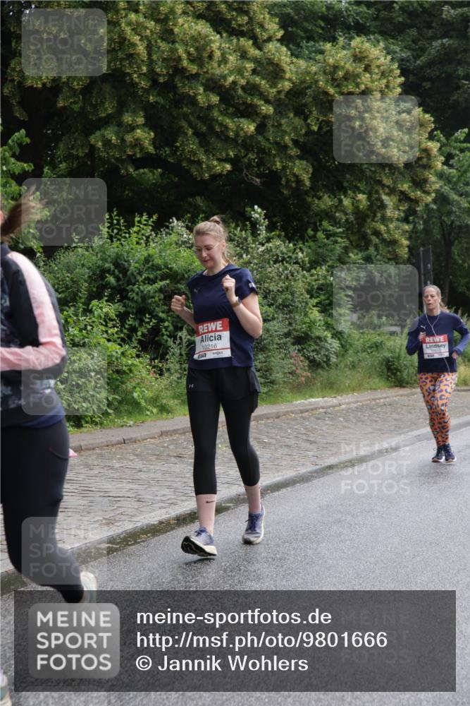 14.06.2026 - REWE Women's Run Jannik Wohlers http://msf.ph/oto/9801666 14.06.2026 10:11:03 Laufen 10216, 4517, 10515 meine-sportfotos.de