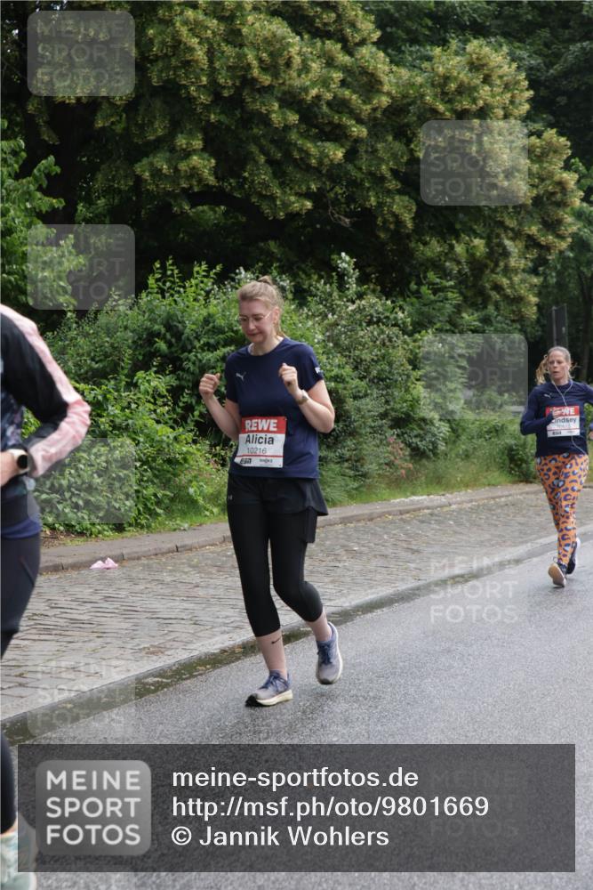 14.06.2026 - REWE Women's Run Jannik Wohlers http://msf.ph/oto/9801669 14.06.2026 10:11:03 Laufen 10216, 57 meine-sportfotos.de