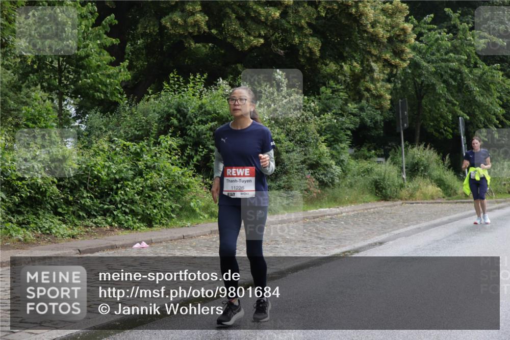 14.06.2026 - REWE Women's Run Jannik Wohlers http://msf.ph/oto/9801684 14.06.2026 10:11:07 Laufen 11226, 57 meine-sportfotos.de
