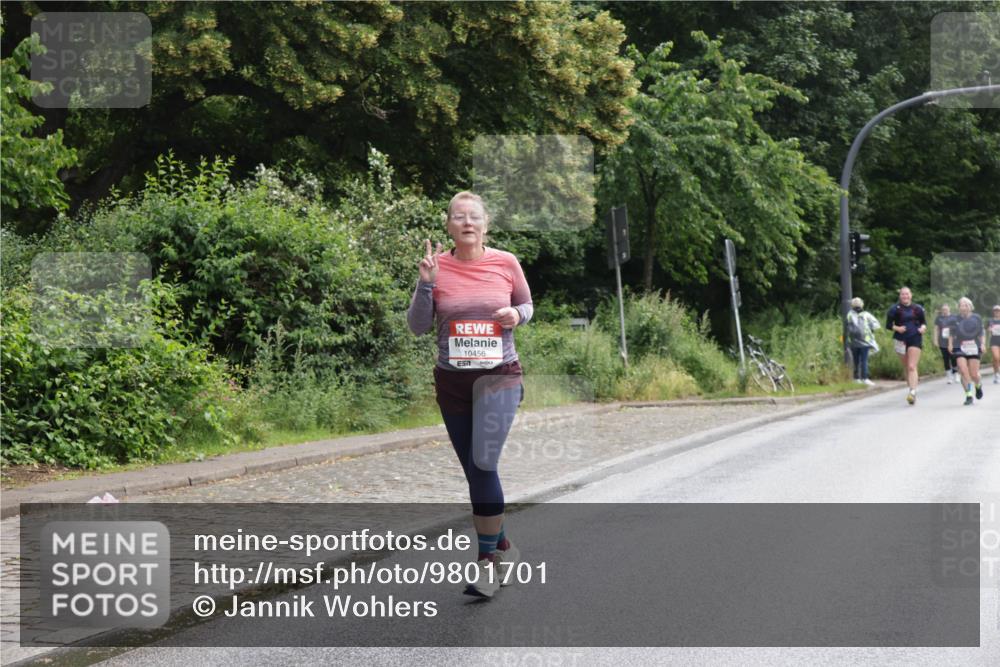 14.06.2026 - REWE Women's Run Jannik Wohlers http://msf.ph/oto/9801701 14.06.2026 10:11:14 Laufen 10456 meine-sportfotos.de