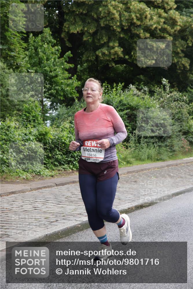 14.06.2026 - REWE Women's Run Jannik Wohlers http://msf.ph/oto/9801716 14.06.2026 10:11:15 Laufen 10456 meine-sportfotos.de