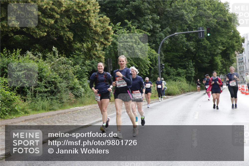 14.06.2026 - REWE Women's Run Jannik Wohlers http://msf.ph/oto/9801726 14.06.2026 10:11:22 Laufen 11449, 10866 meine-sportfotos.de