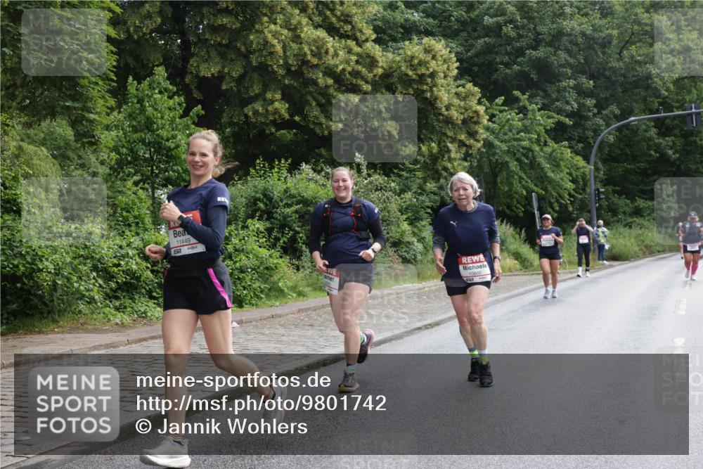 14.06.2026 - REWE Women's Run Jannik Wohlers http://msf.ph/oto/9801742 14.06.2026 10:11:23 Laufen 11449, 57, 10866 meine-sportfotos.de