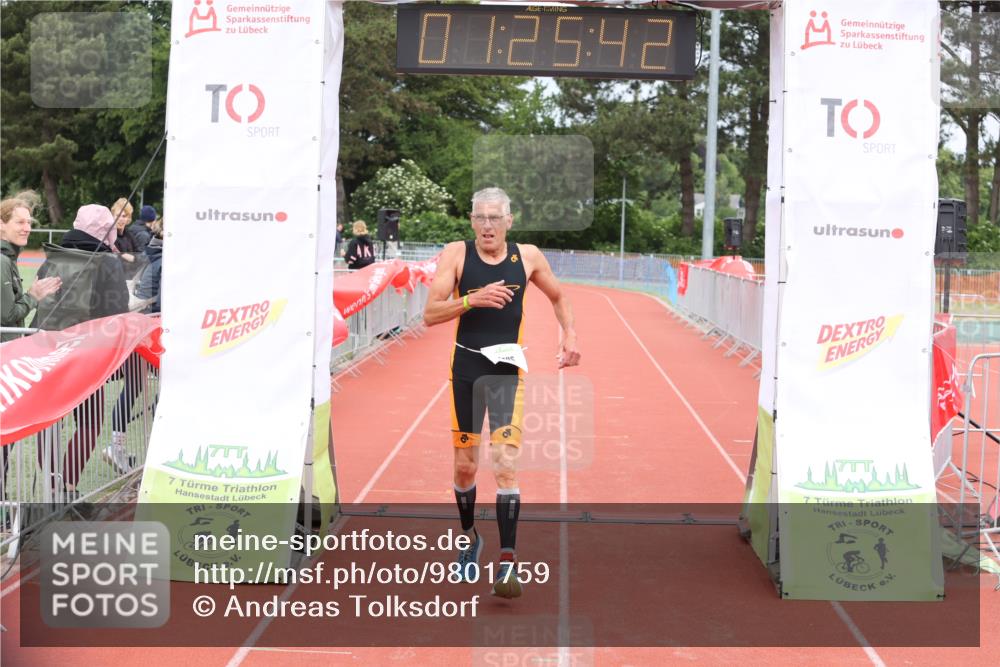 14.06.2026 - 7 Türme Triathlon Andreas Tolksdorf http://msf.ph/oto/9801759 14.06.2026 11:55:41 Ziel 435 meine-sportfotos.de