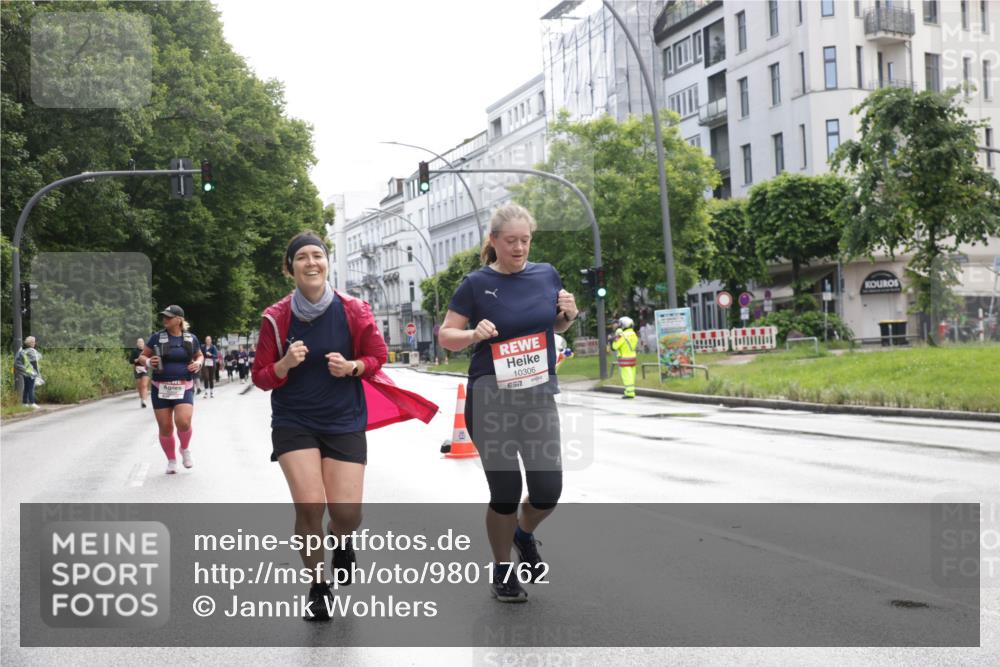 14.06.2026 - REWE Women's Run Jannik Wohlers http://msf.ph/oto/9801762 14.06.2026 10:11:27 Laufen 10306, 51 meine-sportfotos.de