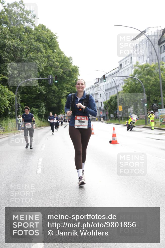 14.06.2026 - REWE Women's Run Jannik Wohlers http://msf.ph/oto/9801856 14.06.2026 10:11:43 Laufen 10707, 7 meine-sportfotos.de