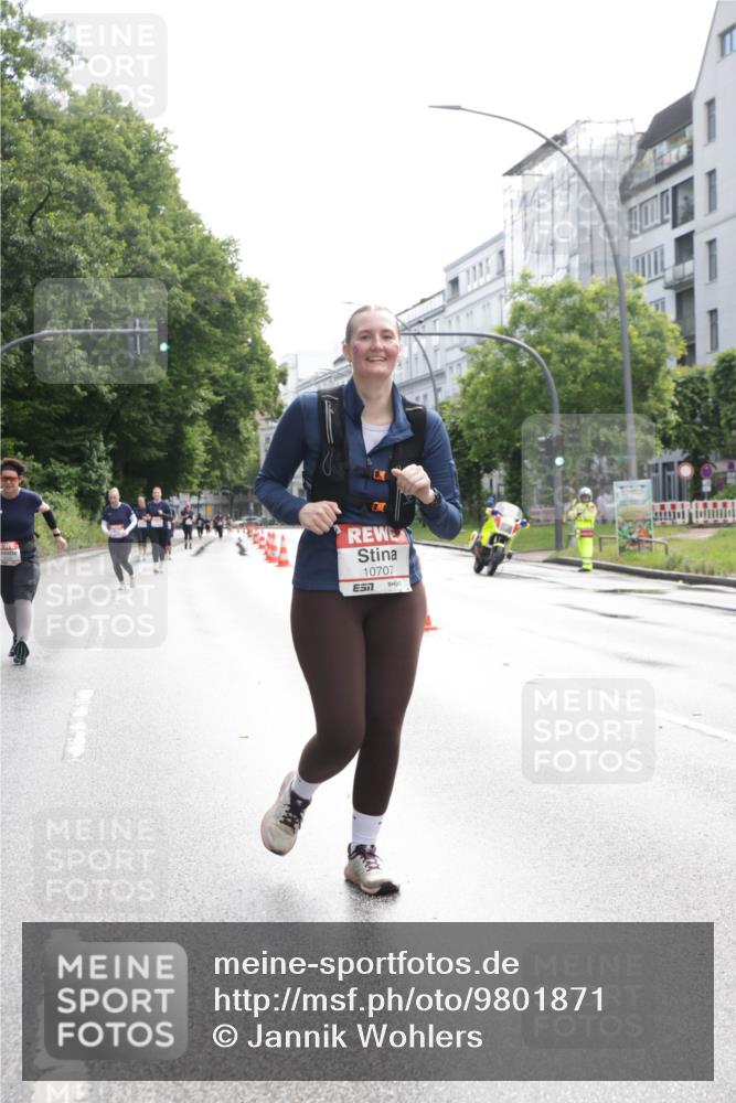 14.06.2026 - REWE Women's Run Jannik Wohlers http://msf.ph/oto/9801871 14.06.2026 10:11:43 Laufen 10707, 7 meine-sportfotos.de