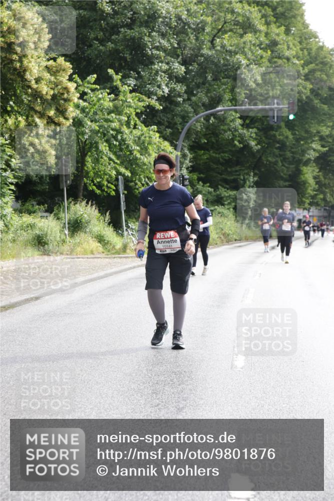 14.06.2026 - REWE Women's Run Jannik Wohlers http://msf.ph/oto/9801876 14.06.2026 10:11:45 Laufen 10141, 51 meine-sportfotos.de