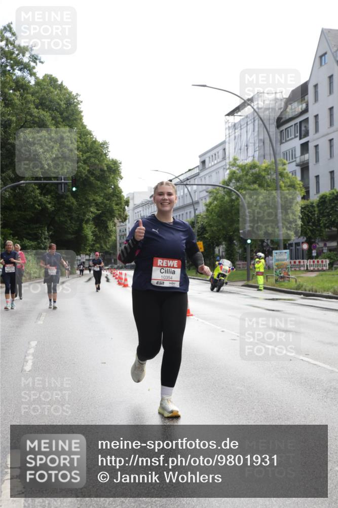 14.06.2026 - REWE Women's Run Jannik Wohlers http://msf.ph/oto/9801931 14.06.2026 10:11:54 Laufen 10354, 57 meine-sportfotos.de