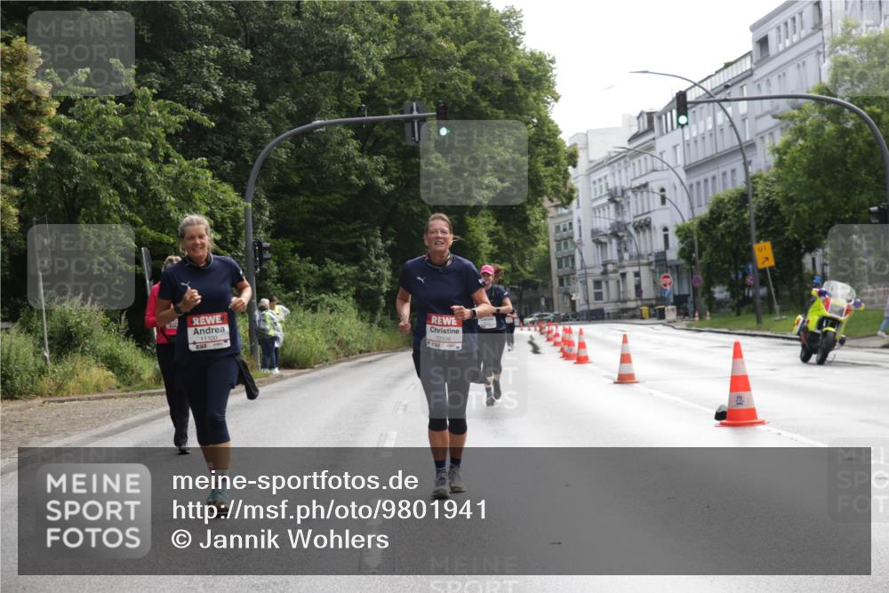 14.06.2026 - REWE Women's Run Jannik Wohlers http://msf.ph/oto/9801941 14.06.2026 10:11:58 Laufen 11100, 10506, 01 meine-sportfotos.de