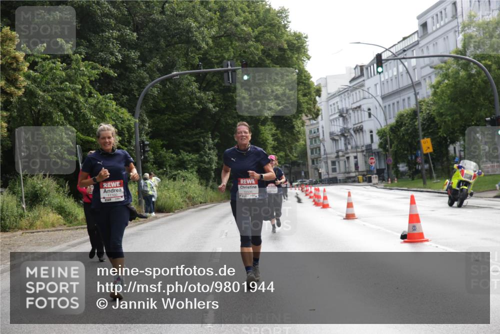 14.06.2026 - REWE Women's Run Jannik Wohlers http://msf.ph/oto/9801944 14.06.2026 10:11:58 Laufen 11100, 10506, 1 meine-sportfotos.de