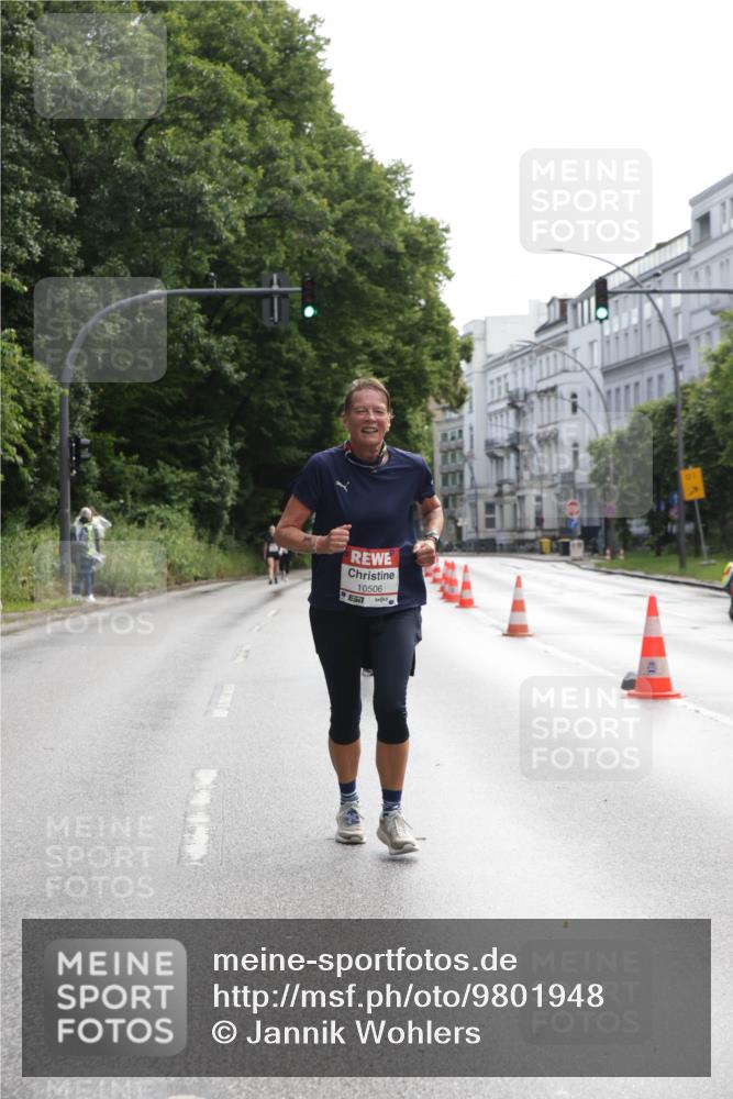14.06.2026 - REWE Women's Run Jannik Wohlers http://msf.ph/oto/9801948 14.06.2026 10:11:59 Laufen 10506, 01 meine-sportfotos.de