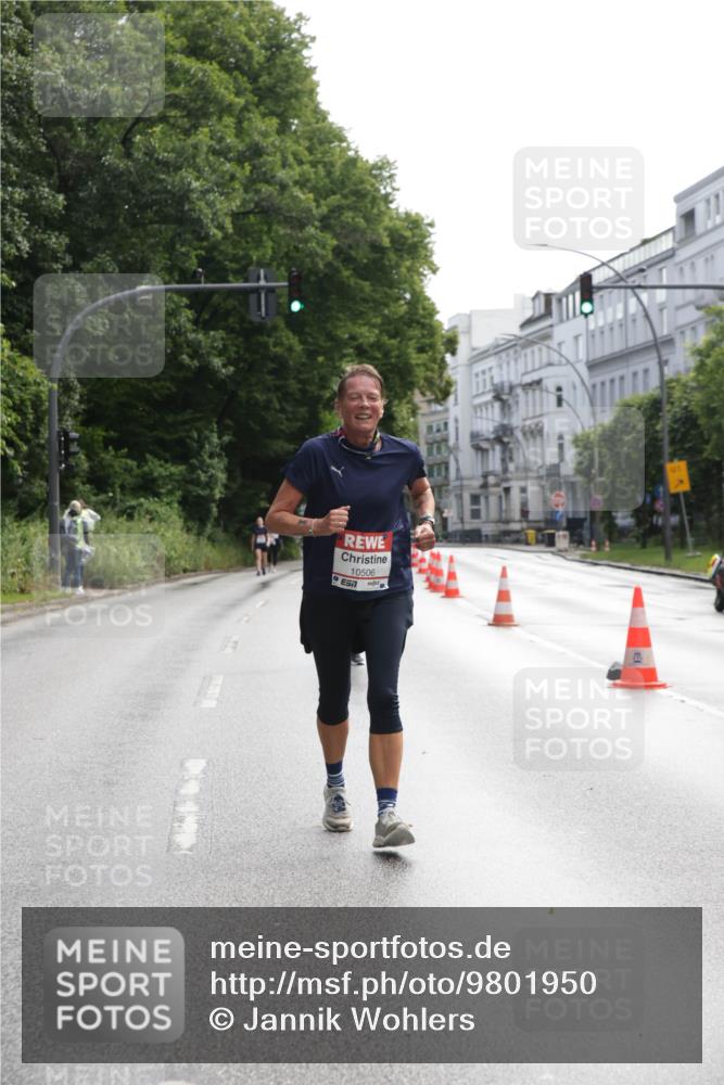 14.06.2026 - REWE Women's Run Jannik Wohlers http://msf.ph/oto/9801950 14.06.2026 10:11:59 Laufen 10506, 7 meine-sportfotos.de