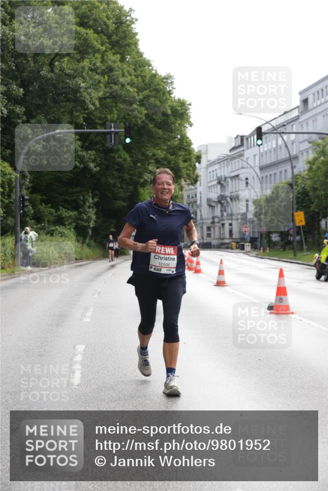 14.06.2026 - REWE Women's Run Jannik Wohlers http://msf.ph/oto/9801952 14.06.2026 10:11:59 Laufen 10506, 7 meine-sportfotos.de