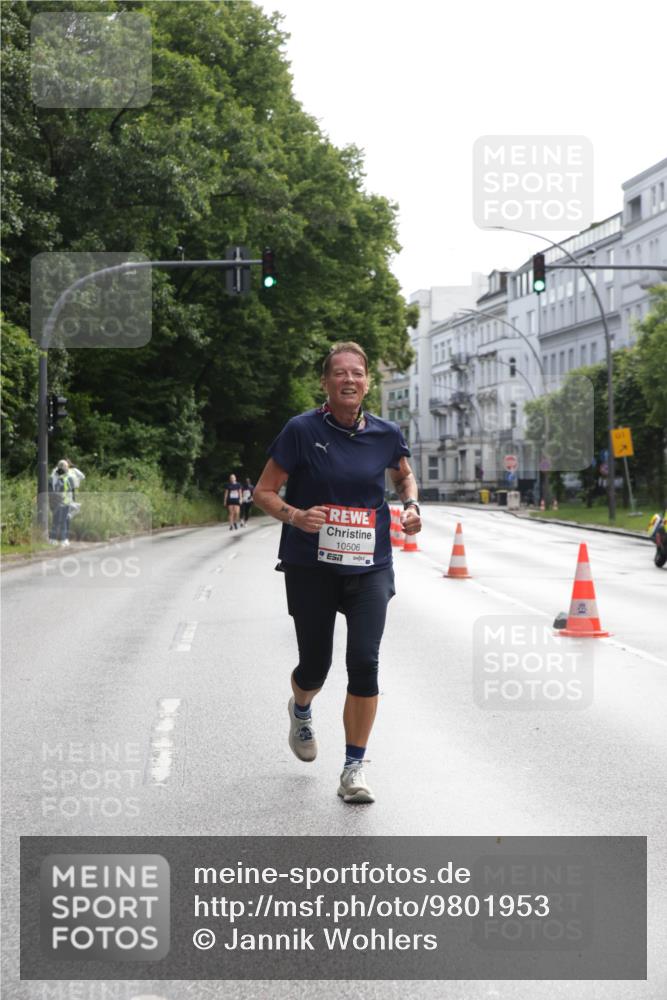 14.06.2026 - REWE Women's Run Jannik Wohlers http://msf.ph/oto/9801953 14.06.2026 10:11:59 Laufen 10506, 57 meine-sportfotos.de