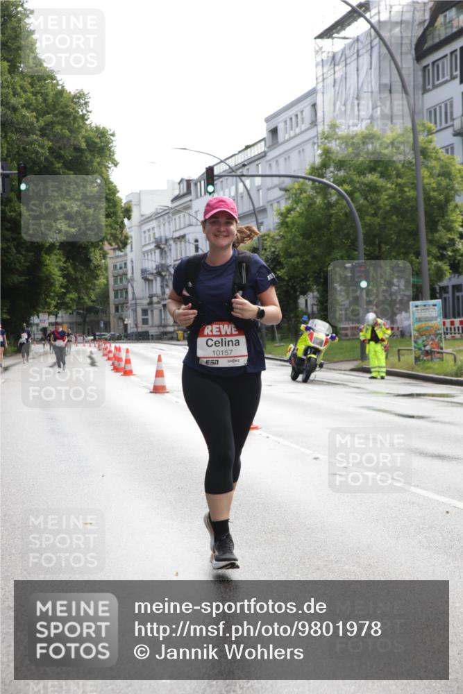 14.06.2026 - REWE Women's Run Jannik Wohlers http://msf.ph/oto/9801978 14.06.2026 10:12:04 Laufen 10157, 657 meine-sportfotos.de