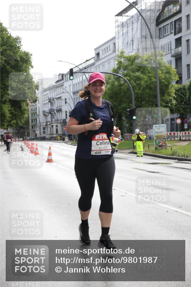 14.06.2026 - REWE Women's Run Jannik Wohlers http://msf.ph/oto/9801987 14.06.2026 10:12:04 Laufen 10157 meine-sportfotos.de