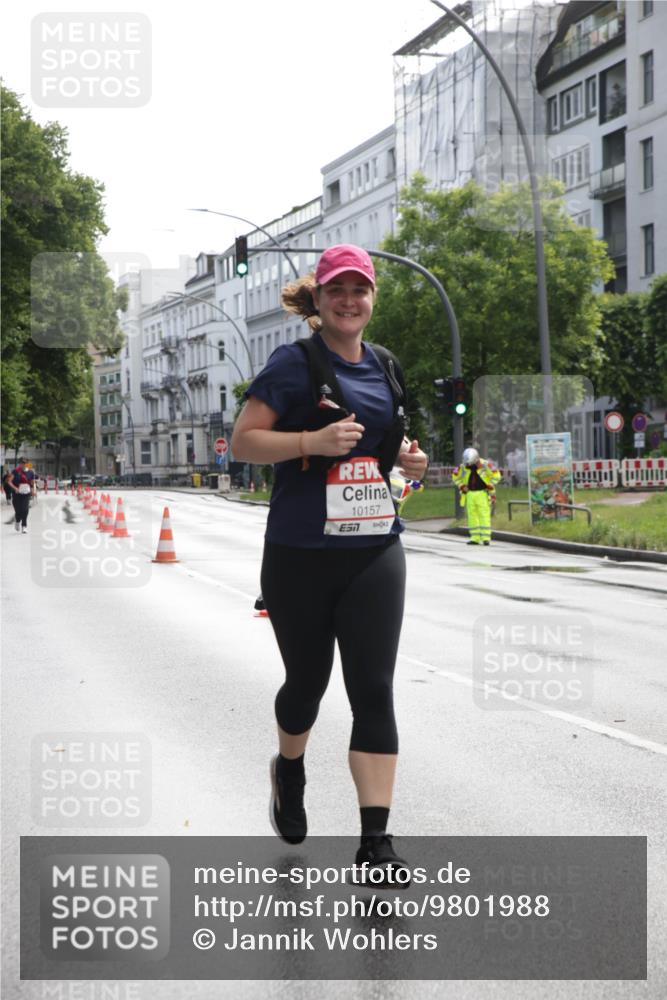 14.06.2026 - REWE Women's Run Jannik Wohlers http://msf.ph/oto/9801988 14.06.2026 10:12:04 Laufen 10157 meine-sportfotos.de