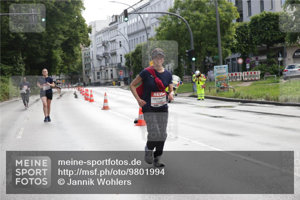 14.06.2026 - REWE Women's Run Jannik Wohlers http://msf.ph/oto/9801994 14.06.2026 10:12:18 Laufen 11392 meine-sportfotos.de