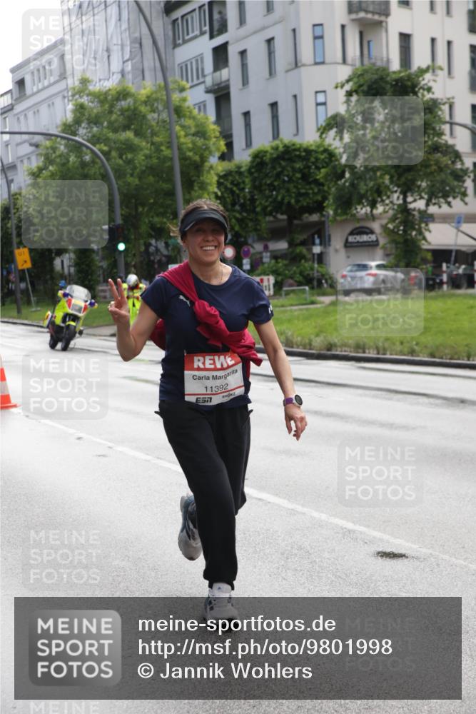 14.06.2026 - REWE Women's Run Jannik Wohlers http://msf.ph/oto/9801998 14.06.2026 10:12:19 Laufen 11392 meine-sportfotos.de
