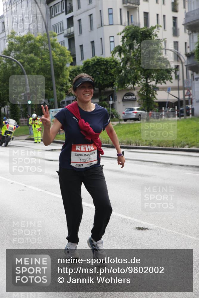 14.06.2026 - REWE Women's Run Jannik Wohlers http://msf.ph/oto/9802002 14.06.2026 10:12:19 Laufen 11392 meine-sportfotos.de