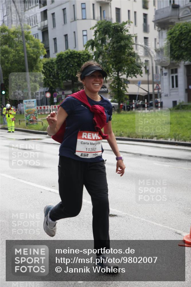 14.06.2026 - REWE Women's Run Jannik Wohlers http://msf.ph/oto/9802007 14.06.2026 10:12:19 Laufen 11392 meine-sportfotos.de