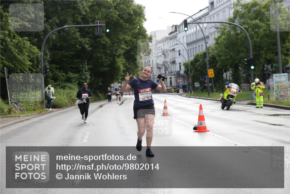 14.06.2026 - REWE Women's Run Jannik Wohlers http://msf.ph/oto/9802014 14.06.2026 10:12:21 Laufen 11394, 7, 01 meine-sportfotos.de