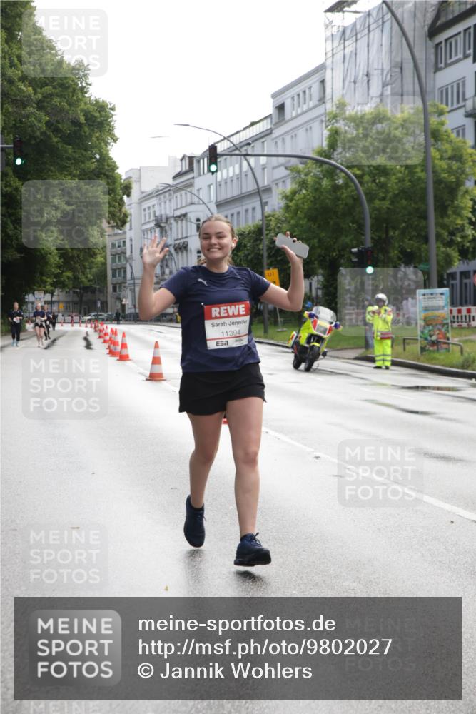 14.06.2026 - REWE Women's Run Jannik Wohlers http://msf.ph/oto/9802027 14.06.2026 10:12:22 Laufen 11394, 37 meine-sportfotos.de