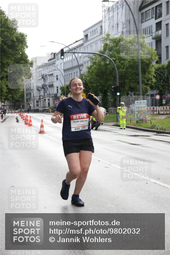14.06.2026 - REWE Women's Run Jannik Wohlers http://msf.ph/oto/9802032 14.06.2026 10:12:22 Laufen 11394, 57 meine-sportfotos.de