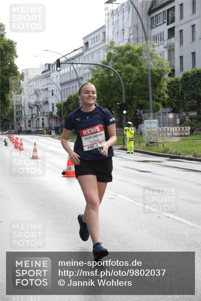 14.06.2026 - REWE Women's Run Jannik Wohlers http://msf.ph/oto/9802037 14.06.2026 10:12:23 Laufen 11394 meine-sportfotos.de