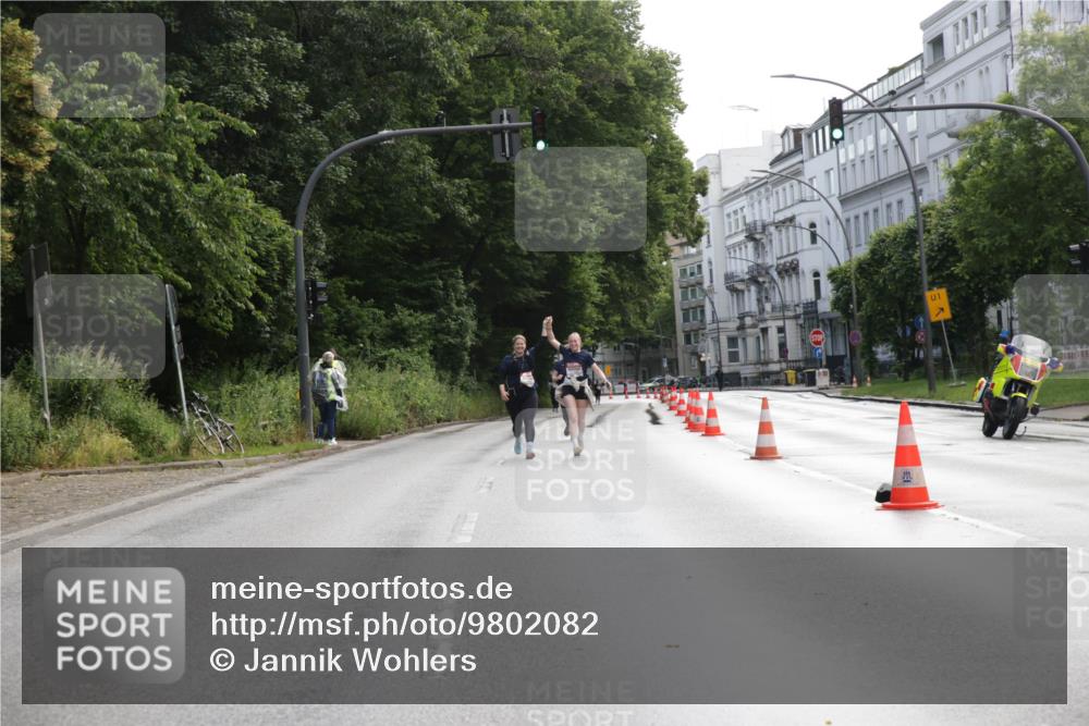 14.06.2026 - REWE Women's Run Jannik Wohlers http://msf.ph/oto/9802082 14.06.2026 10:12:33 Laufen 1 meine-sportfotos.de