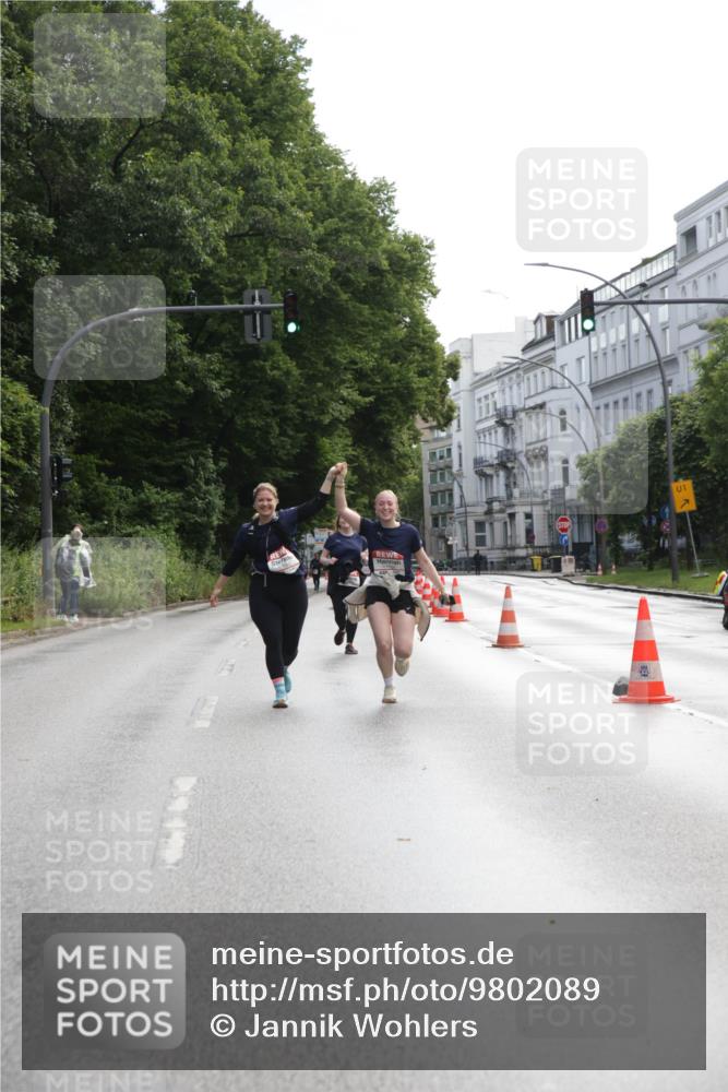 14.06.2026 - REWE Women's Run Jannik Wohlers http://msf.ph/oto/9802089 14.06.2026 10:12:38 Laufen 1 meine-sportfotos.de