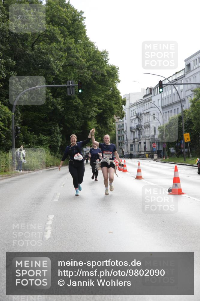 14.06.2026 - REWE Women's Run Jannik Wohlers http://msf.ph/oto/9802090 14.06.2026 10:12:38 Laufen 1 meine-sportfotos.de