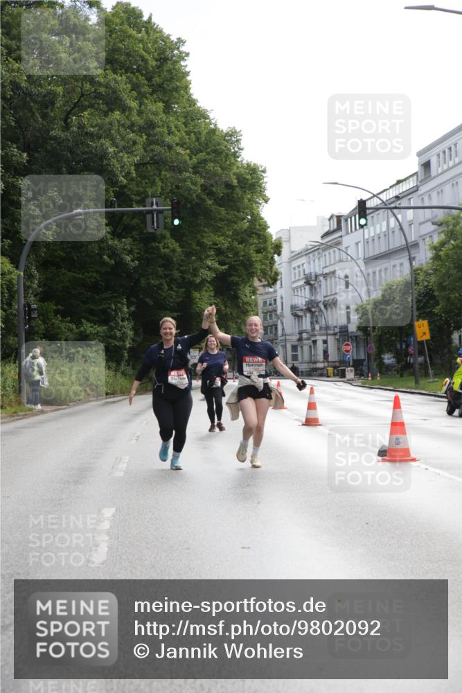 14.06.2026 - REWE Women's Run Jannik Wohlers http://msf.ph/oto/9802092 14.06.2026 10:12:38 Laufen 01 meine-sportfotos.de