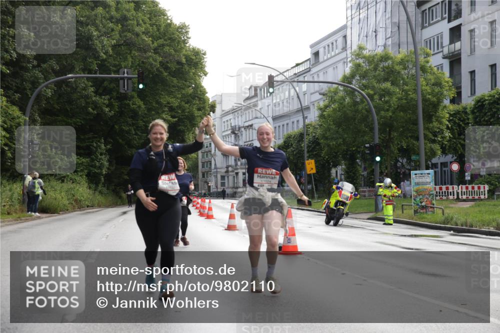 14.06.2026 - REWE Women's Run Jannik Wohlers http://msf.ph/oto/9802110 14.06.2026 10:12:40 Laufen 40592, 11024, 01 meine-sportfotos.de