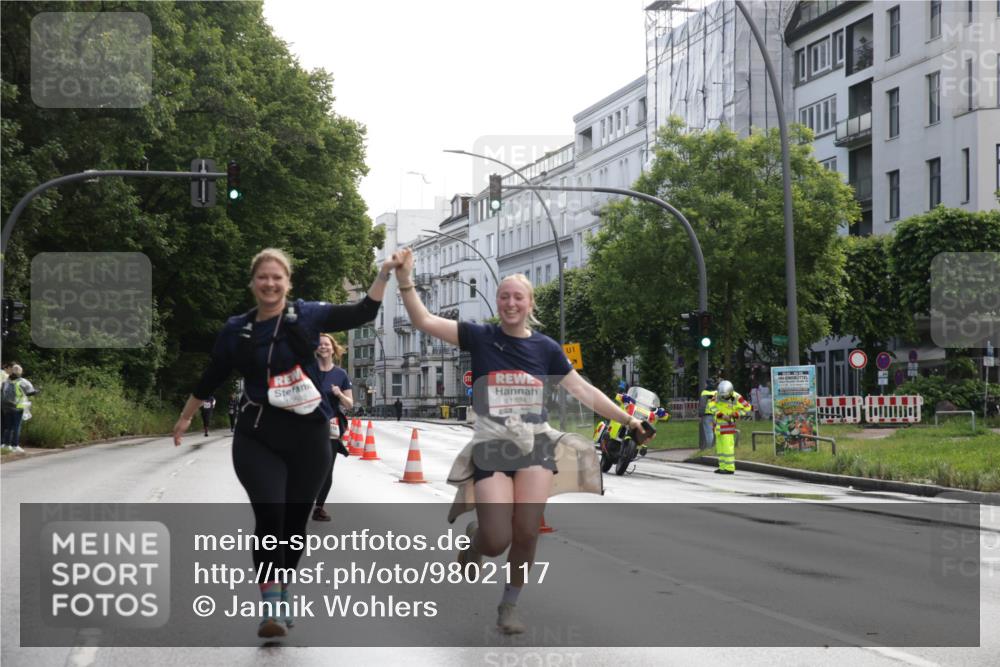14.06.2026 - REWE Women's Run Jannik Wohlers http://msf.ph/oto/9802117 14.06.2026 10:12:40 Laufen 10502, 1024, 1 meine-sportfotos.de