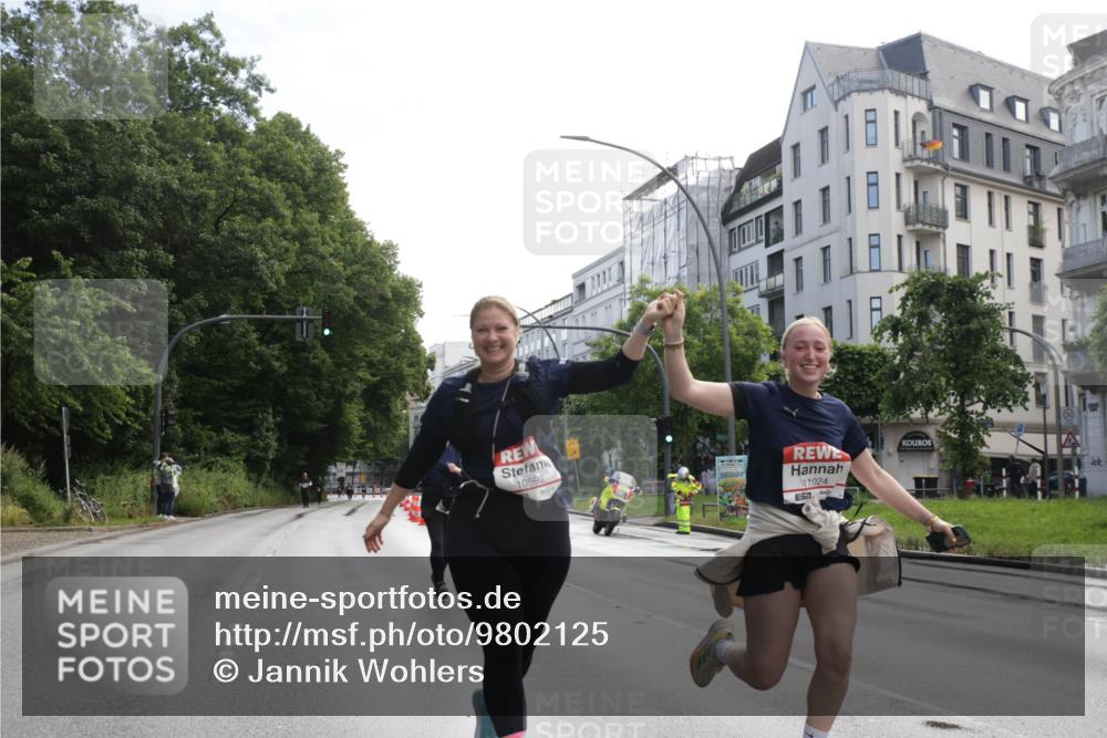14.06.2026 - REWE Women's Run Jannik Wohlers http://msf.ph/oto/9802125 14.06.2026 10:12:42 Laufen 10592, 11024 meine-sportfotos.de