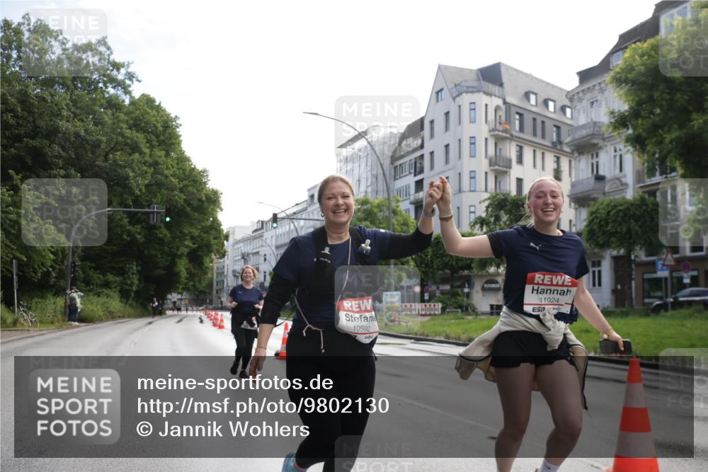 14.06.2026 - REWE Women's Run Jannik Wohlers http://msf.ph/oto/9802130 14.06.2026 10:12:43 Laufen 10592, 11024 meine-sportfotos.de