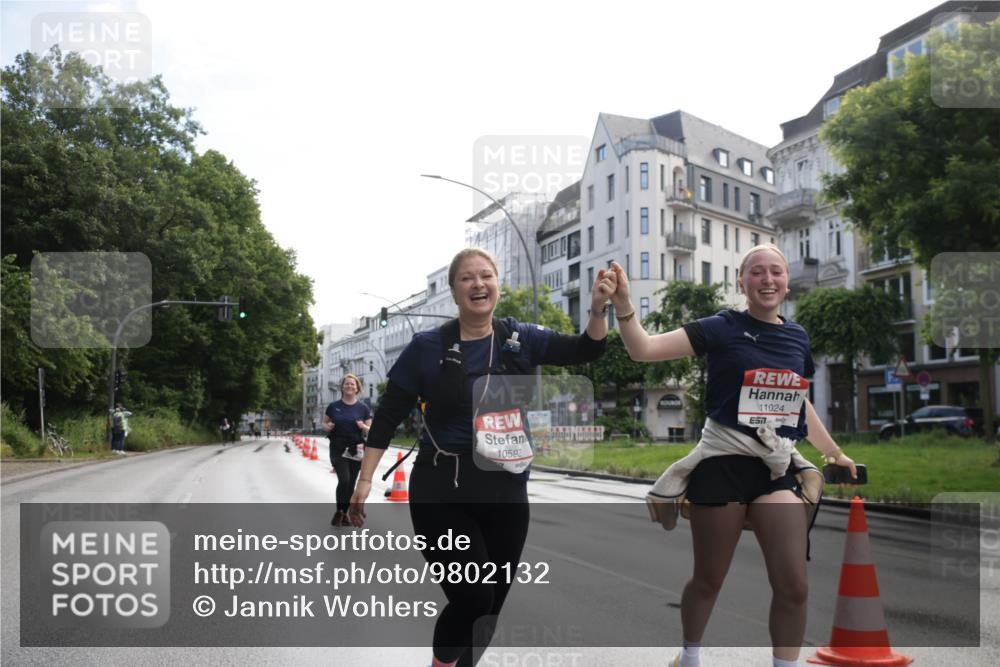 14.06.2026 - REWE Women's Run Jannik Wohlers http://msf.ph/oto/9802132 14.06.2026 10:12:43 Laufen 10592, 11024, 7 meine-sportfotos.de