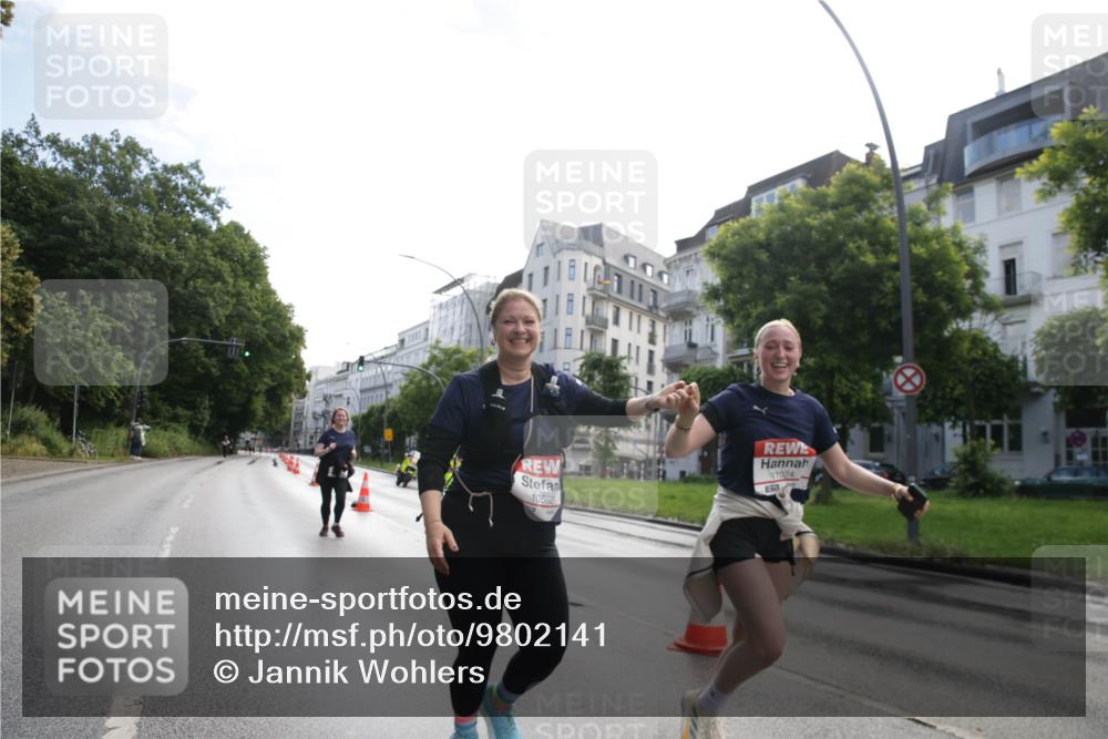 14.06.2026 - REWE Women's Run Jannik Wohlers http://msf.ph/oto/9802141 14.06.2026 10:12:43 Laufen 10592, 1024 meine-sportfotos.de