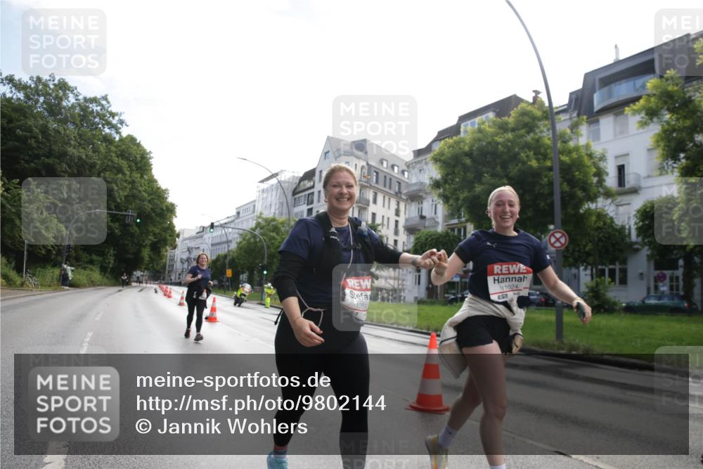 14.06.2026 - REWE Women's Run Jannik Wohlers http://msf.ph/oto/9802144 14.06.2026 10:12:43 Laufen 1059, 1024, 57 meine-sportfotos.de