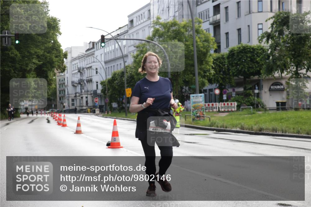 14.06.2026 - REWE Women's Run Jannik Wohlers http://msf.ph/oto/9802146 14.06.2026 10:12:44 Laufen 7 meine-sportfotos.de