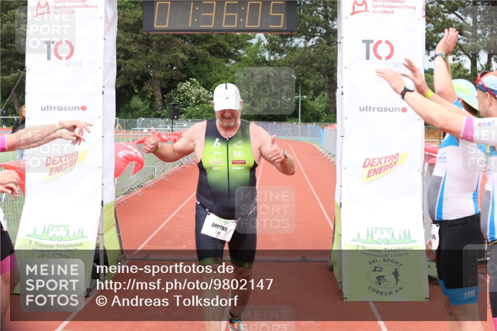 14.06.2026 - 7 Türme Triathlon Andreas Tolksdorf http://msf.ph/oto/9802147 14.06.2026 12:06:04 Ziel 534 meine-sportfotos.de