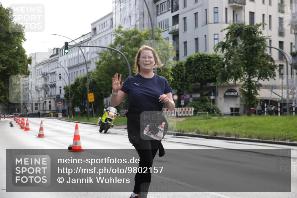 14.06.2026 - REWE Women's Run Jannik Wohlers http://msf.ph/oto/9802157 14.06.2026 10:12:45 Laufen 100, 7 meine-sportfotos.de