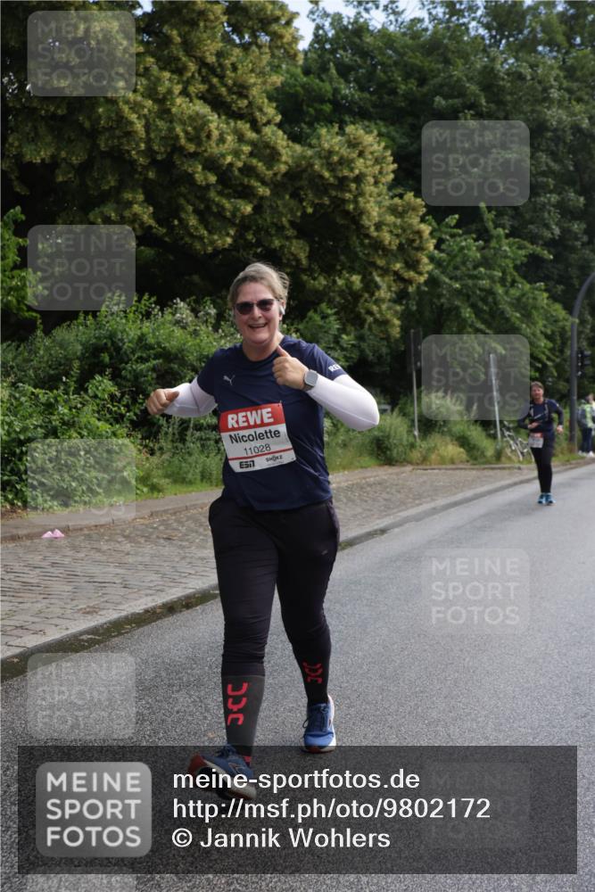 14.06.2026 - REWE Women's Run Jannik Wohlers http://msf.ph/oto/9802172 14.06.2026 10:13:10 Laufen 11028, 57 meine-sportfotos.de